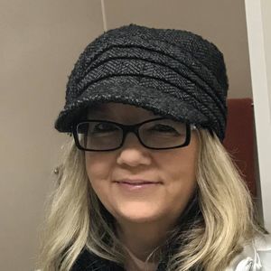 Meet your Posher, Sheryl